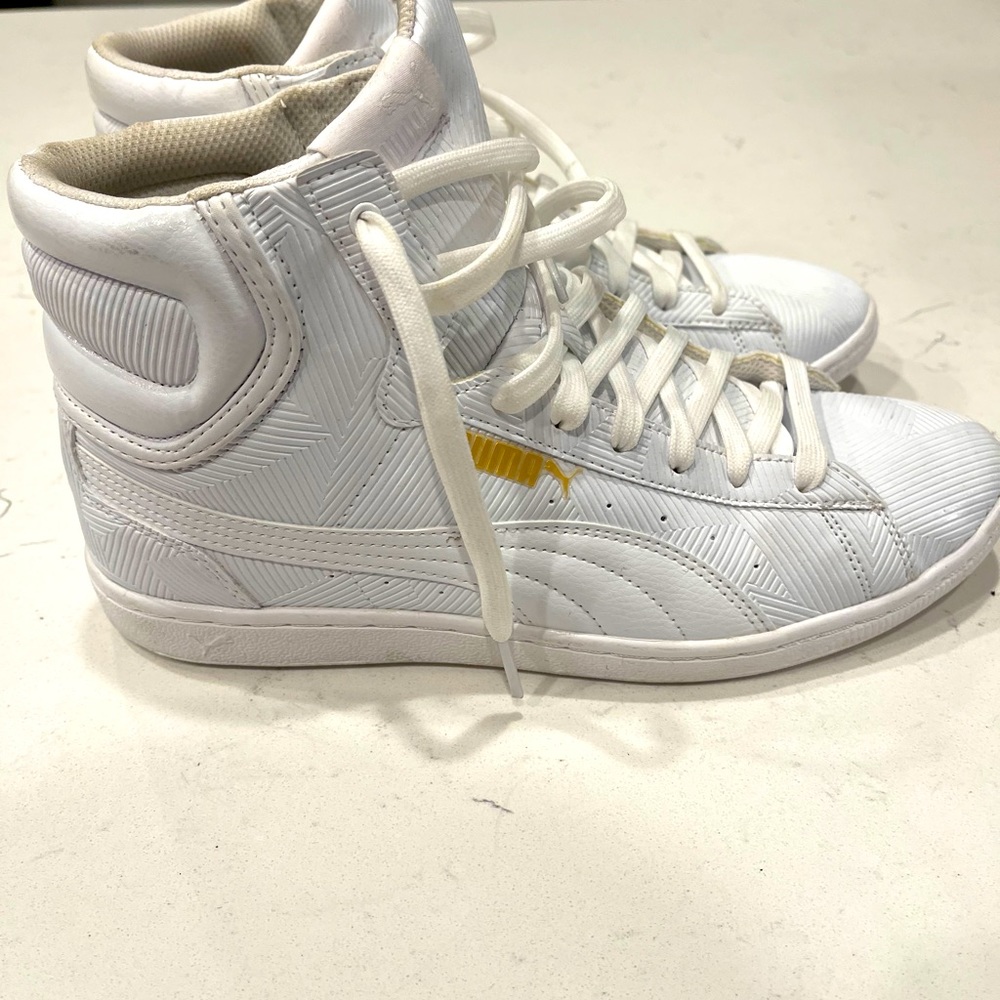 White Puma high tops